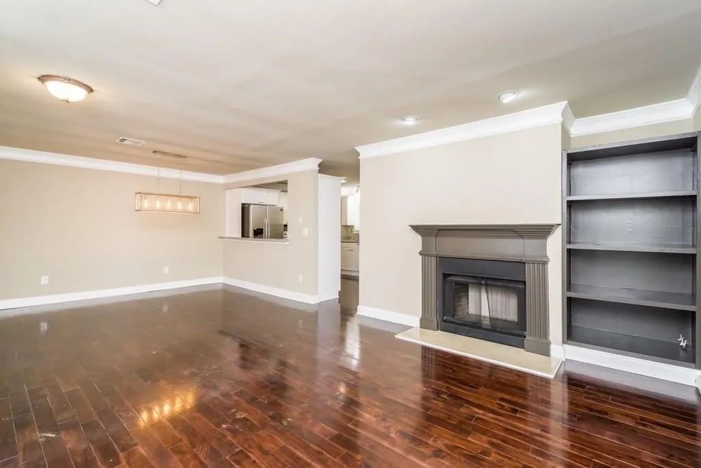 104 Mason&rsquo;s Creek Circle Unit 104, Sandy Springs, Georgia 30350, 3 Bedrooms Bedrooms, ,2 BathroomsBathrooms,Residential,Sold,104 Mason&rsquo;s Creek Circle Unit 104,6555581