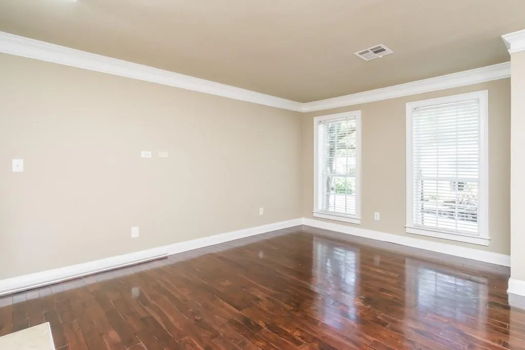 104 Mason&rsquo;s Creek Circle Unit 104, Sandy Springs, Georgia 30350, 3 Bedrooms Bedrooms, ,2 BathroomsBathrooms,Residential,Sold,104 Mason&rsquo;s Creek Circle Unit 104,6555581