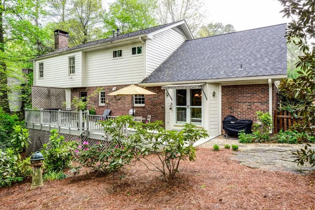 280 Drummen Court, Sandy Springs, Georgia 30328, 5 Bedrooms Bedrooms, ,2 BathroomsBathrooms,Residential,Sold,280 Drummen Court,5527711