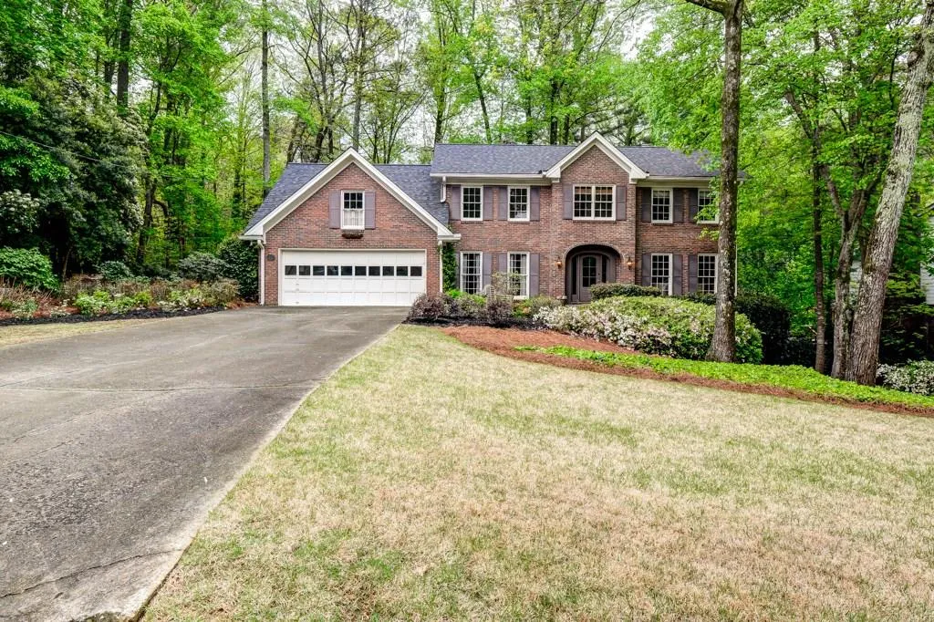 280 Drummen Court, Sandy Springs, Georgia 30328, 5 Bedrooms Bedrooms, ,2 BathroomsBathrooms,Residential,Sold,280 Drummen Court,5527711