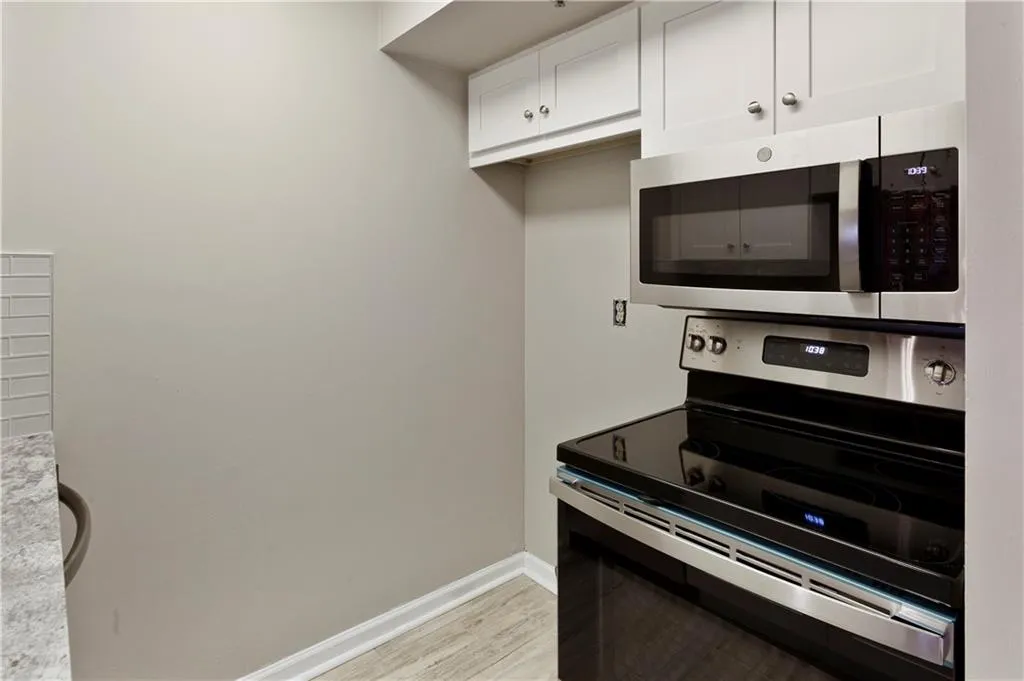 795 Hammond Drive Unit 1809, Atlanta, Georgia 30328, 1 Bedroom Bedrooms, ,1 BathroomBathrooms,Residential,Sold,795 Hammond Drive Unit 1809,6906028