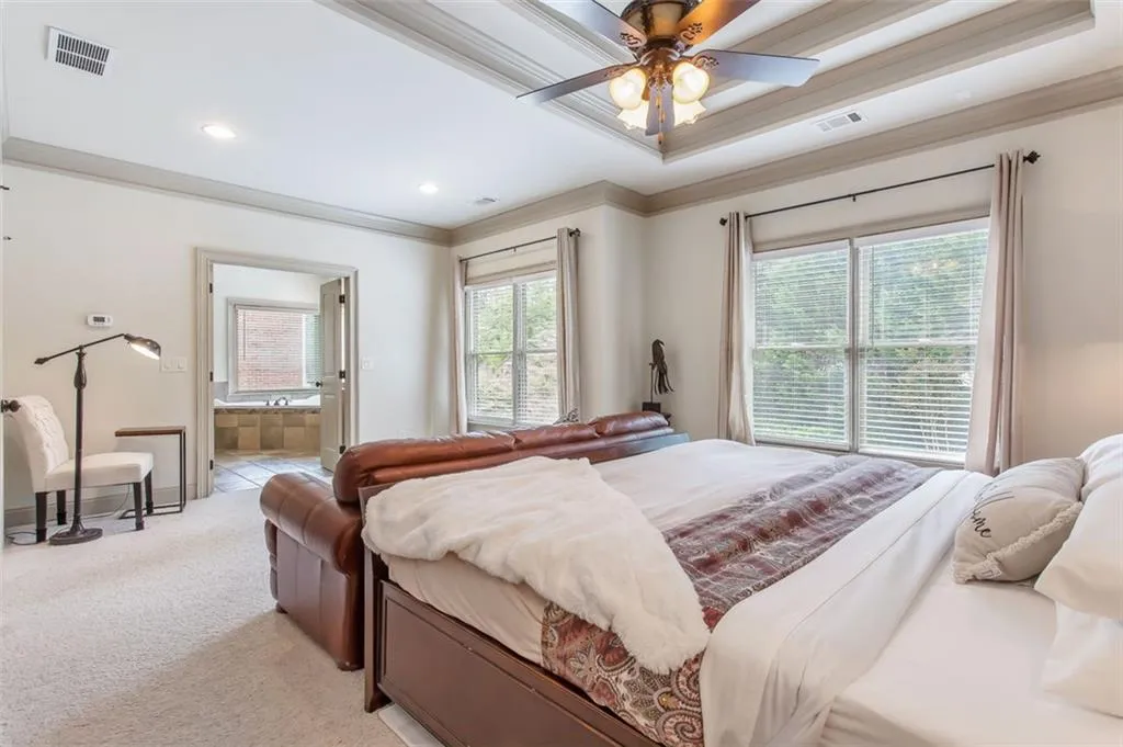 200 Fieldsborn Court, Atlanta, Georgia 30328, 4 Bedrooms Bedrooms, ,3 BathroomsBathrooms,Residential,Sold,200 Fieldsborn Court,6886998