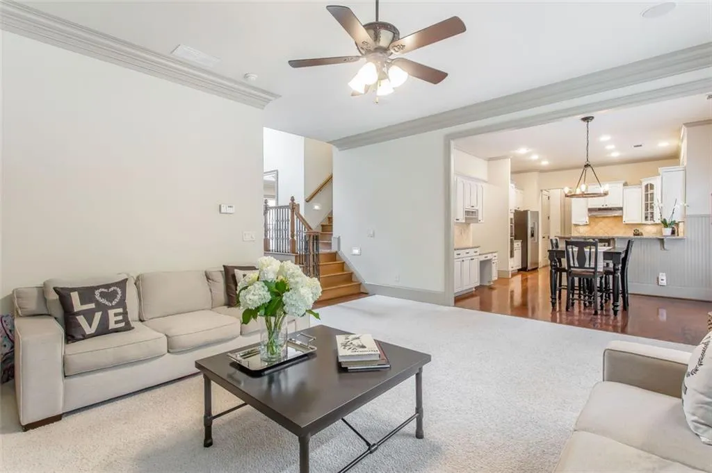 200 Fieldsborn Court, Atlanta, Georgia 30328, 4 Bedrooms Bedrooms, ,3 BathroomsBathrooms,Residential,Sold,200 Fieldsborn Court,6886998