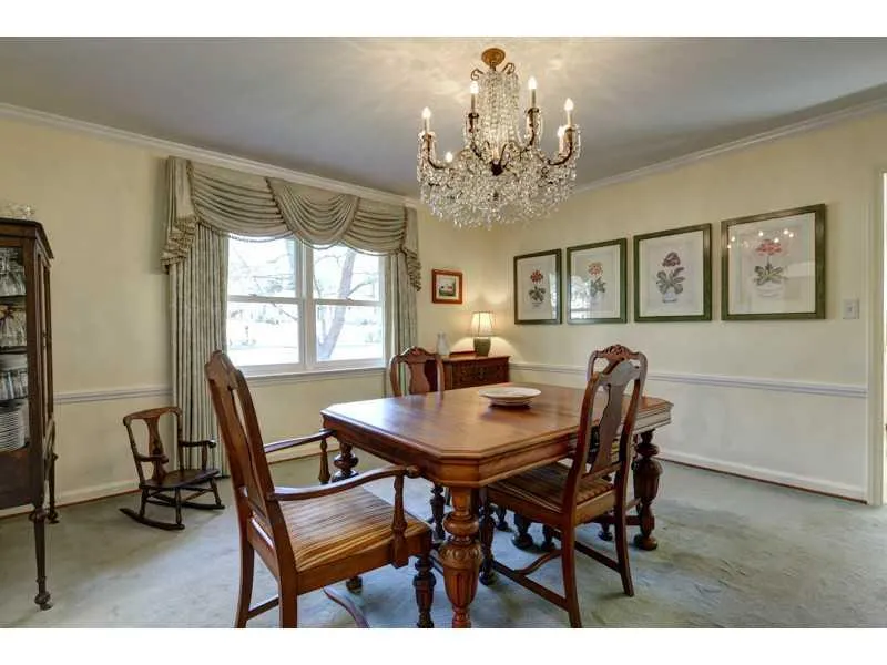 3796 Ivy Lane Ne, Atlanta, Georgia 30342, 3 Bedrooms Bedrooms, ,3 BathroomsBathrooms,Residential,Sold,3796 Ivy Lane Ne,5392647