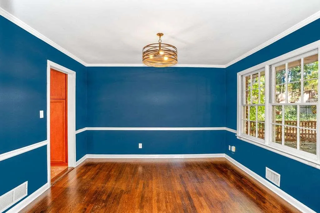 3911 Ivy Road, Atlanta, Georgia 30342, 3 Bedrooms Bedrooms, ,3 BathroomsBathrooms,Residential,For Sale,3911 Ivy Road,7677404