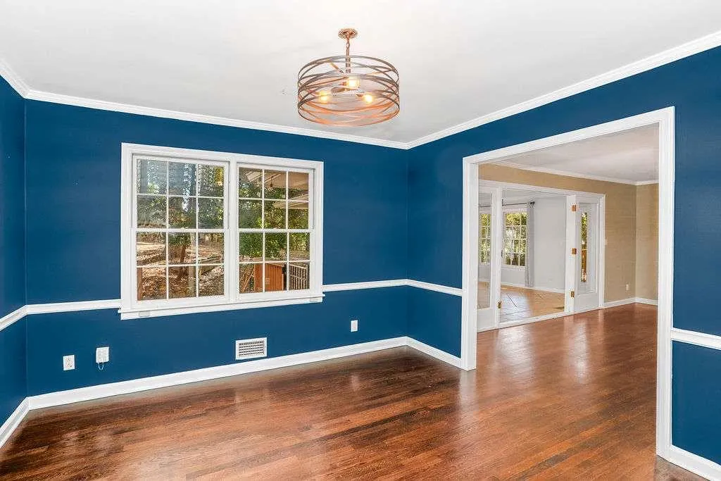 3911 Ivy Road, Atlanta, Georgia 30342, 3 Bedrooms Bedrooms, ,3 BathroomsBathrooms,Residential,For Sale,3911 Ivy Road,7677404