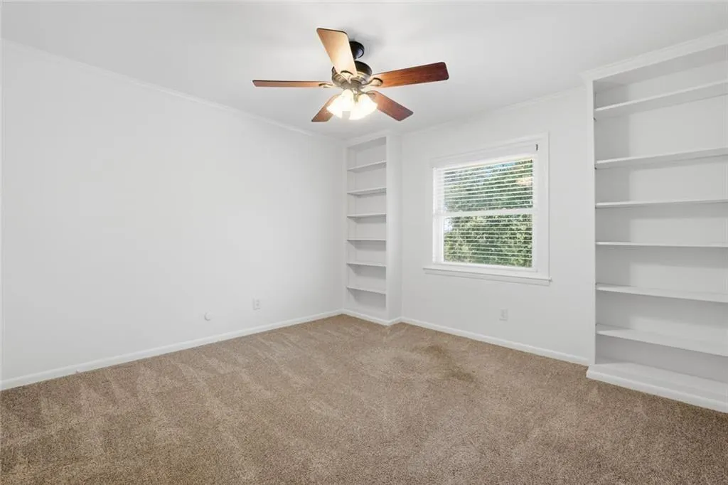 3510 Roswell Road Nw Unit L-4, Atlanta, Georgia 30305, 2 Bedrooms Bedrooms, 0 ,2 BathroomsBathrooms,Residential,For Sale,3510 Roswell Road Nw Unit L-4,7765222