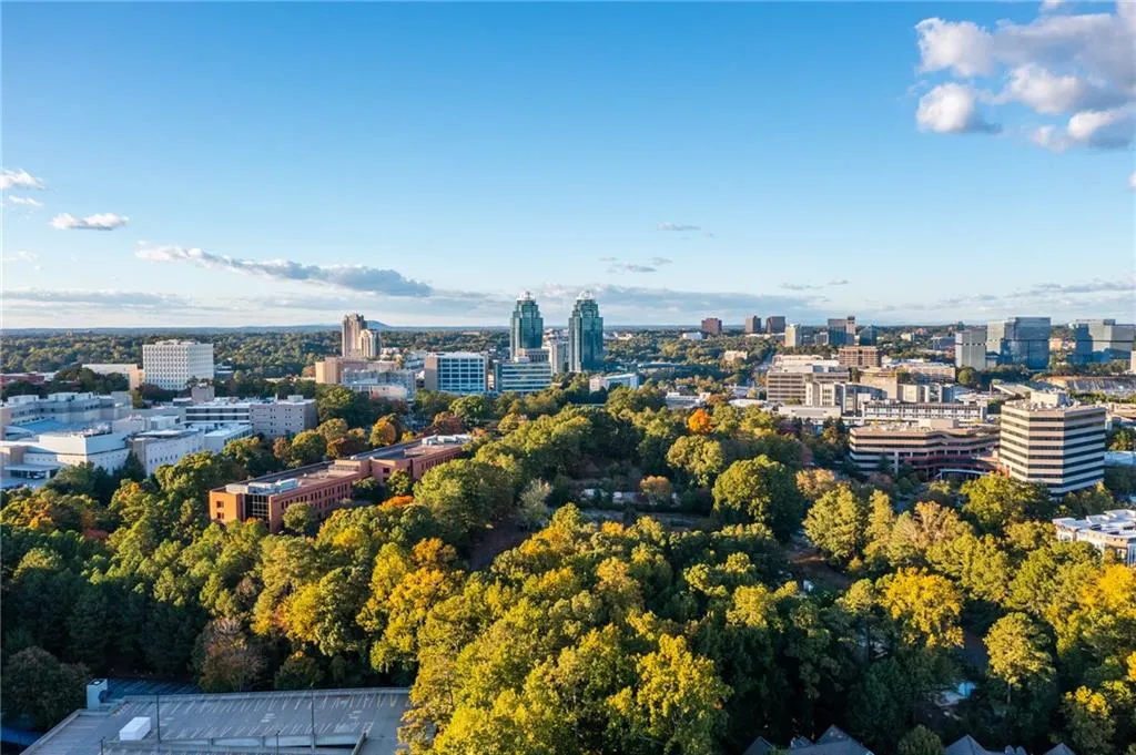 1187 Glenridge Place, Atlanta, Georgia 30342, 3 Bedrooms Bedrooms, ,2 BathroomsBathrooms,Residential,Sold,1187 Glenridge Place,7134135