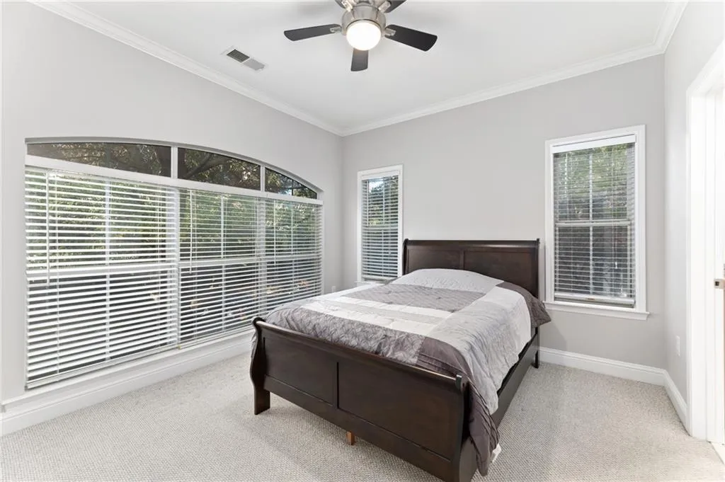 1187 Glenridge Place, Atlanta, Georgia 30342, 3 Bedrooms Bedrooms, ,2 BathroomsBathrooms,Residential,Sold,1187 Glenridge Place,7134135