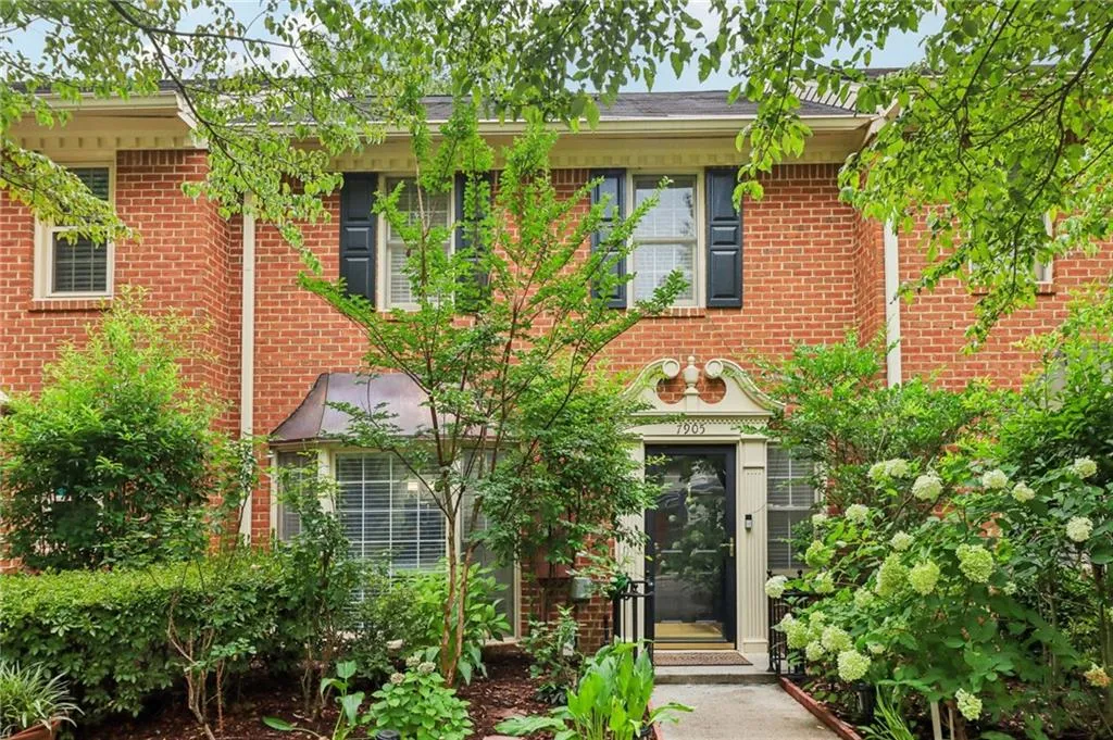 7905 Briar Villa Place, Sandy Springs, Georgia 30350, 2 Bedrooms Bedrooms, ,2 BathroomsBathrooms,Residential,For Sale,7905 Briar Villa Place,7625673
