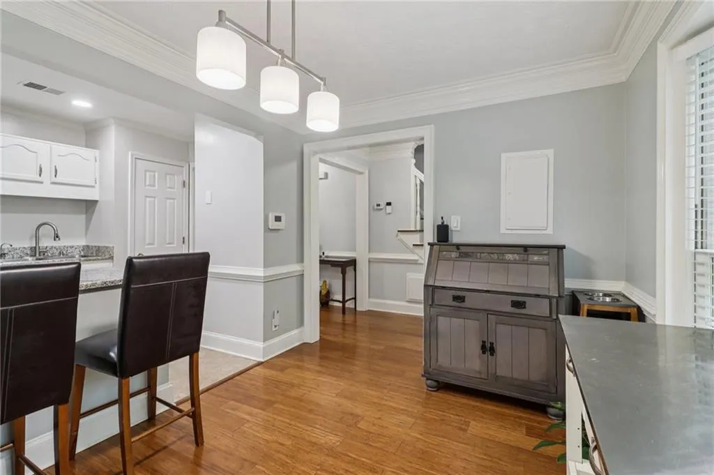 7905 Briar Villa Place, Sandy Springs, Georgia 30350, 2 Bedrooms Bedrooms, ,2 BathroomsBathrooms,Residential,For Sale,7905 Briar Villa Place,7625673