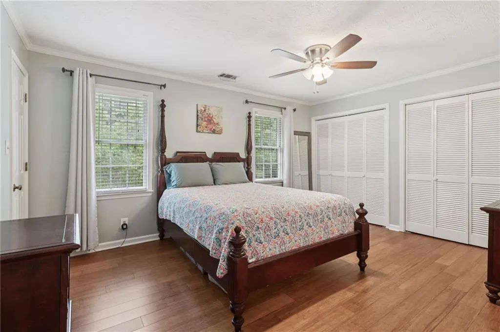 7905 Briar Villa Place, Sandy Springs, Georgia 30350, 2 Bedrooms Bedrooms, ,2 BathroomsBathrooms,Residential,For Sale,7905 Briar Villa Place,7625673