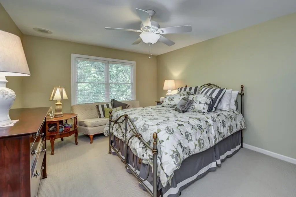 312 Hollyfax Circle Unit 312, Sandy Springs, Georgia 30328, 2 Bedrooms Bedrooms, ,2 BathroomsBathrooms,Residential,Sold,312 Hollyfax Circle Unit 312,5747351