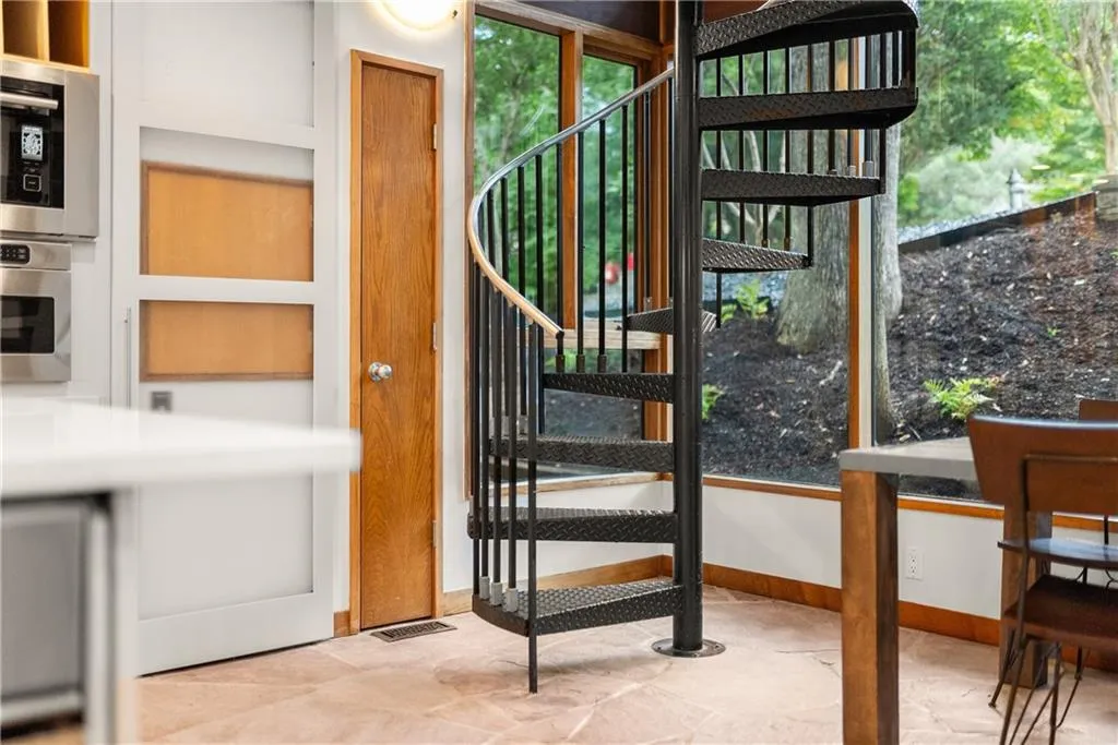 85 Grogans Landing, Atlanta, Georgia 30350, 6 Bedrooms Bedrooms, ,4 BathroomsBathrooms,Residential,For Sale,85 Grogans Landing,7640986