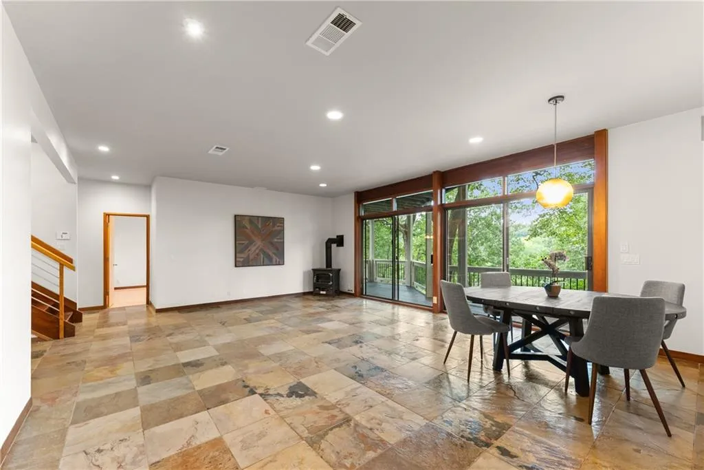 85 Grogans Landing, Atlanta, Georgia 30350, 6 Bedrooms Bedrooms, ,4 BathroomsBathrooms,Residential,For Sale,85 Grogans Landing,7640986