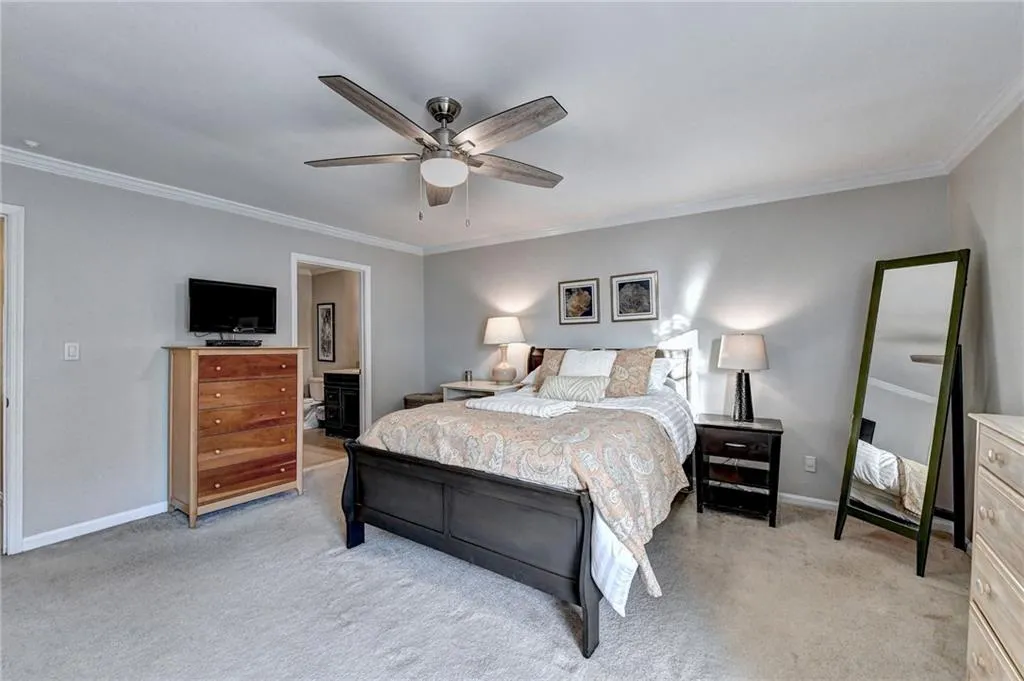 5590 Chemin De Vie, Atlanta, Georgia 30342, 2 Bedrooms Bedrooms, ,2 BathroomsBathrooms,Residential,Sold,5590 Chemin De Vie,7010097
