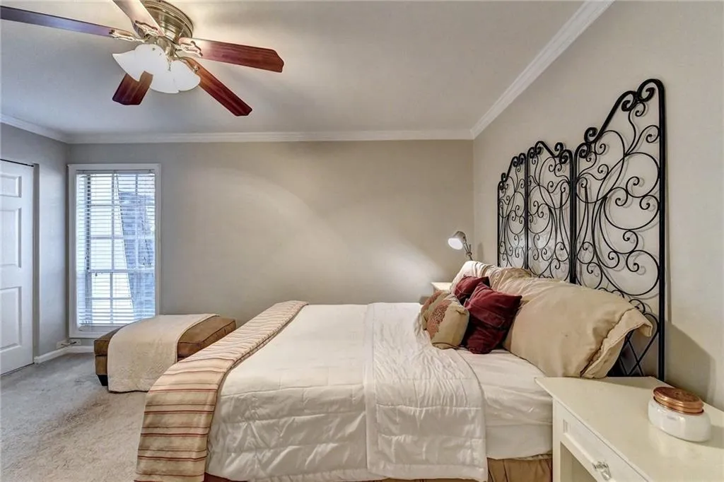 5590 Chemin De Vie, Atlanta, Georgia 30342, 2 Bedrooms Bedrooms, ,2 BathroomsBathrooms,Residential,Sold,5590 Chemin De Vie,7010097