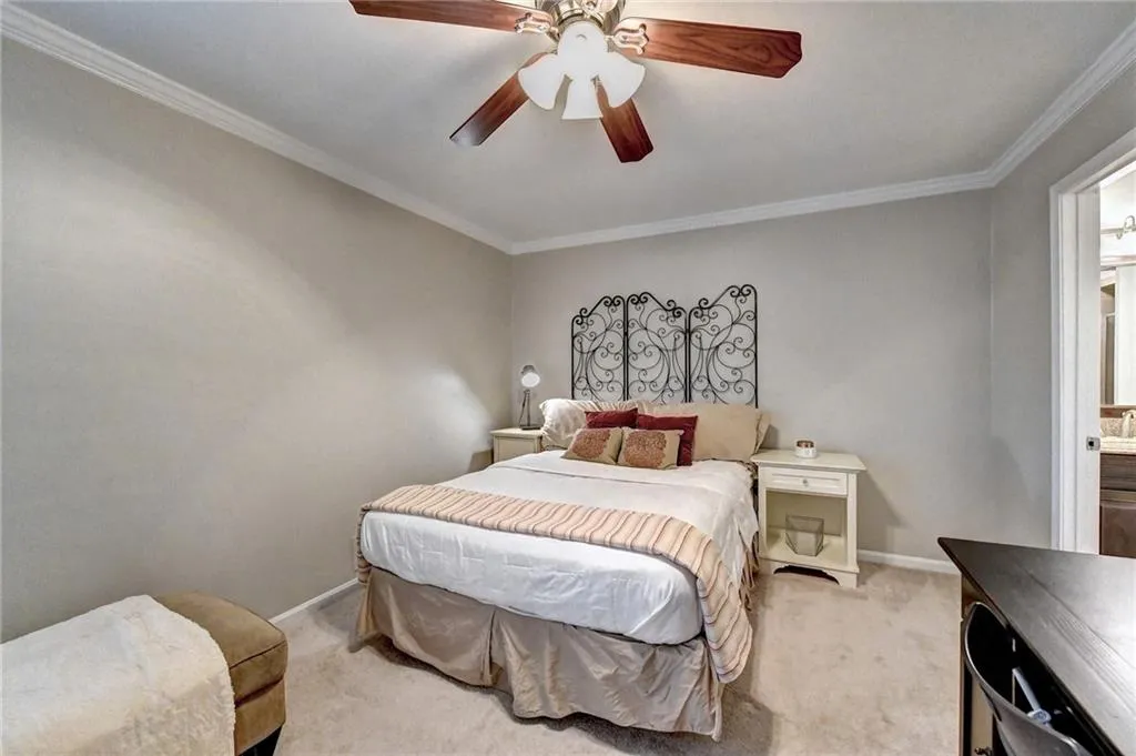 5590 Chemin De Vie, Atlanta, Georgia 30342, 2 Bedrooms Bedrooms, ,2 BathroomsBathrooms,Residential,Sold,5590 Chemin De Vie,7010097