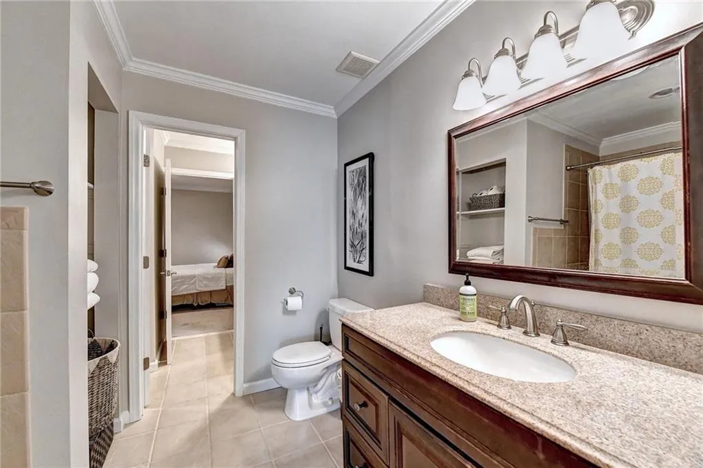 5590 Chemin De Vie, Atlanta, Georgia 30342, 2 Bedrooms Bedrooms, ,2 BathroomsBathrooms,Residential,Sold,5590 Chemin De Vie,7010097
