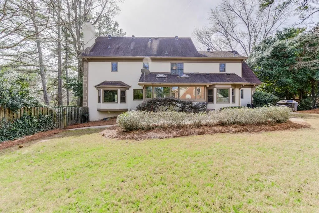 105 Breakwater Circle, Sandy Springs, Georgia 30328, 4 Bedrooms Bedrooms, ,4 BathroomsBathrooms,Residential,Sold,105 Breakwater Circle,6128791