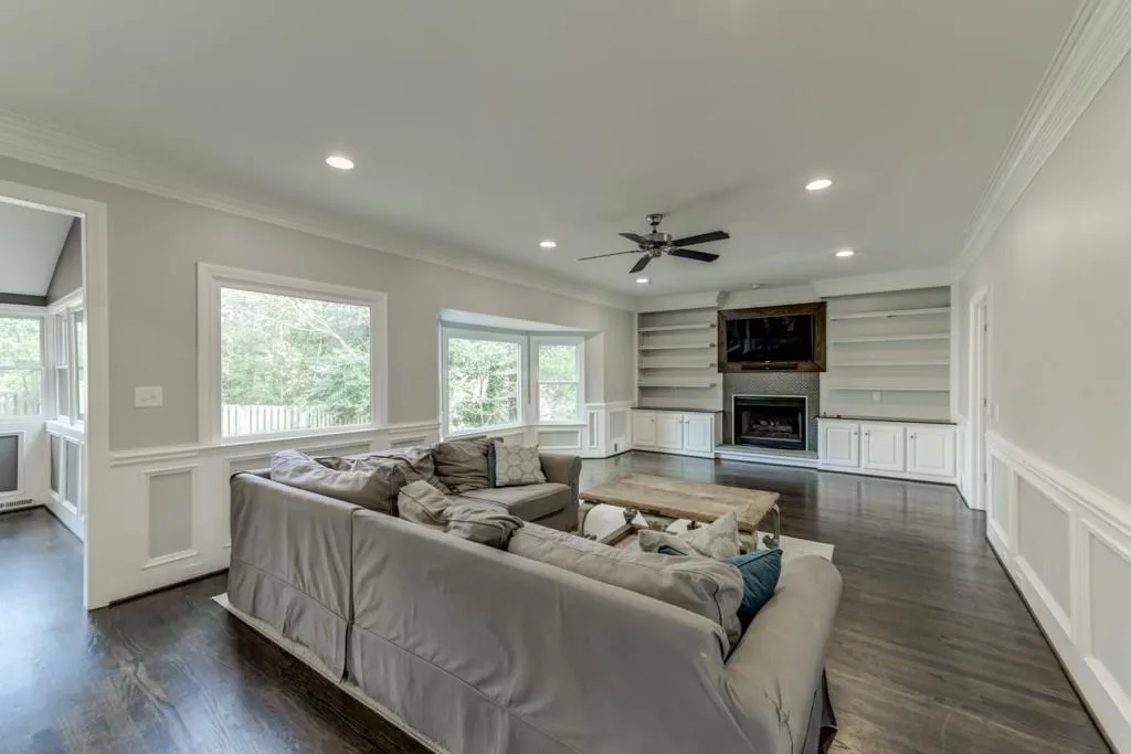 105 Breakwater Circle, Sandy Springs, Georgia 30328, 4 Bedrooms Bedrooms, ,4 BathroomsBathrooms,Residential,Sold,105 Breakwater Circle,6128791