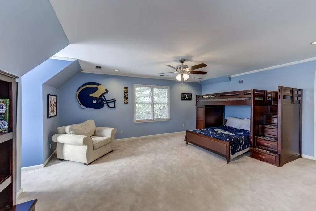 105 Breakwater Circle, Sandy Springs, Georgia 30328, 4 Bedrooms Bedrooms, ,4 BathroomsBathrooms,Residential,Sold,105 Breakwater Circle,6128791