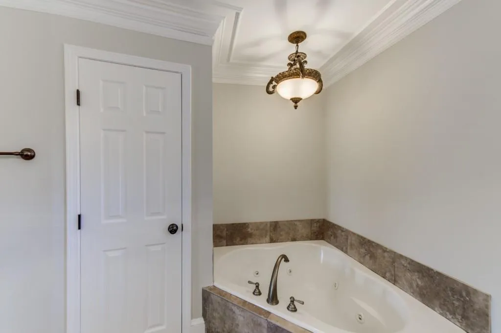 105 Breakwater Circle, Sandy Springs, Georgia 30328, 4 Bedrooms Bedrooms, ,4 BathroomsBathrooms,Residential,Sold,105 Breakwater Circle,6128791