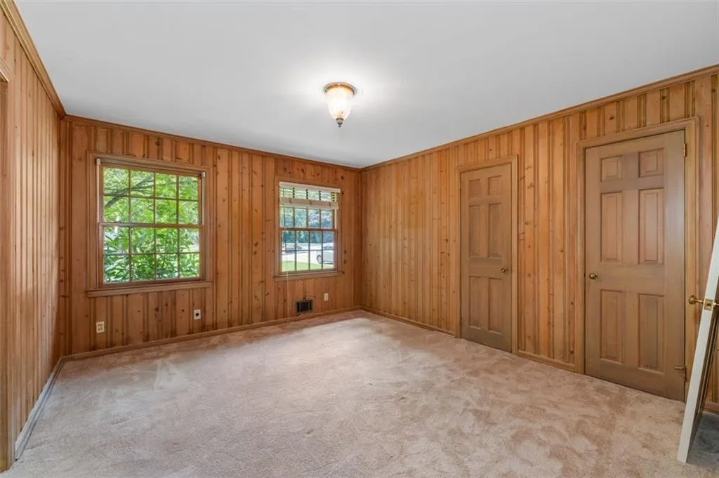 2917 Rockingham Drive Nw, Atlanta, Georgia 30327, 4 Bedrooms Bedrooms, ,4 BathroomsBathrooms,Residential,For Sale,2917 Rockingham Drive Nw,7599284