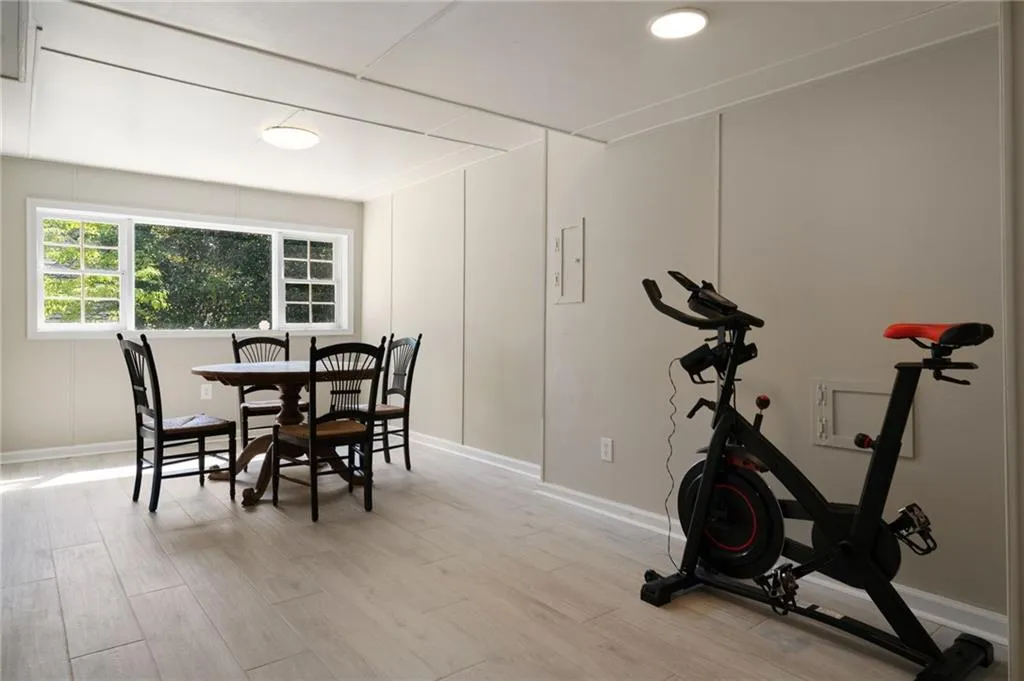 505 Hillside Drive Nw, Atlanta, Georgia 30342, 4 Bedrooms Bedrooms, ,4 BathroomsBathrooms,Residential,For Sale,505 Hillside Drive Nw,7611954