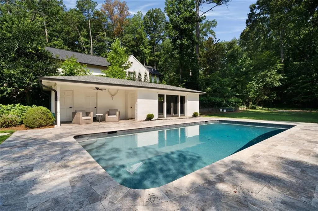 505 Hillside Drive Nw, Atlanta, Georgia 30342, 4 Bedrooms Bedrooms, ,4 BathroomsBathrooms,Residential,For Sale,505 Hillside Drive Nw,7611954
