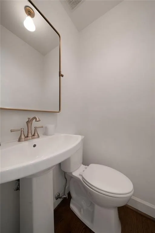 505 Hillside Drive Nw, Atlanta, Georgia 30342, 4 Bedrooms Bedrooms, ,4 BathroomsBathrooms,Residential,For Sale,505 Hillside Drive Nw,7611954