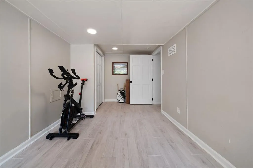 505 Hillside Drive Nw, Atlanta, Georgia 30342, 4 Bedrooms Bedrooms, ,4 BathroomsBathrooms,Residential,For Sale,505 Hillside Drive Nw,7611954