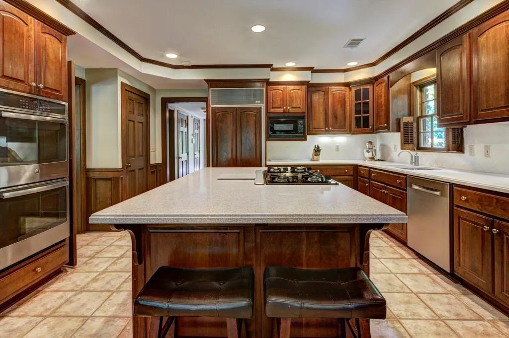 7495 Old Maine Trail, Atlanta, Georgia 30328, 4 Bedrooms Bedrooms, ,3 BathroomsBathrooms,Residential,Sold,7495 Old Maine Trail,5717892