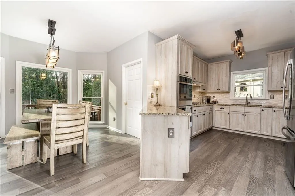 215 Marchand Court, Sandy Springs, Georgia 30328, 5 Bedrooms Bedrooms, ,3 BathroomsBathrooms,Residential,Sold,215 Marchand Court,7163952 215 Marchand Court, Sandy Springs, Georgia 30328, 5 Bedrooms Bedrooms, ,3 BathroomsBathrooms,Residential,Sold,215 Marchand Court,7163952