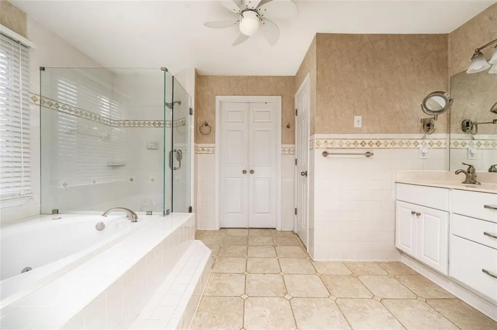 215 Marchand Court, Sandy Springs, Georgia 30328, 5 Bedrooms Bedrooms, ,3 BathroomsBathrooms,Residential,Sold,215 Marchand Court,7163952 215 Marchand Court, Sandy Springs, Georgia 30328, 5 Bedrooms Bedrooms, ,3 BathroomsBathrooms,Residential,Sold,215 Marchand Court,7163952