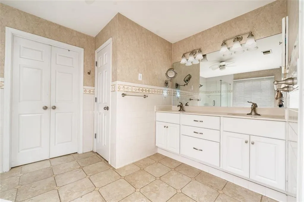 215 Marchand Court, Sandy Springs, Georgia 30328, 5 Bedrooms Bedrooms, ,3 BathroomsBathrooms,Residential,Sold,215 Marchand Court,7163952 215 Marchand Court, Sandy Springs, Georgia 30328, 5 Bedrooms Bedrooms, ,3 BathroomsBathrooms,Residential,Sold,215 Marchand Court,7163952