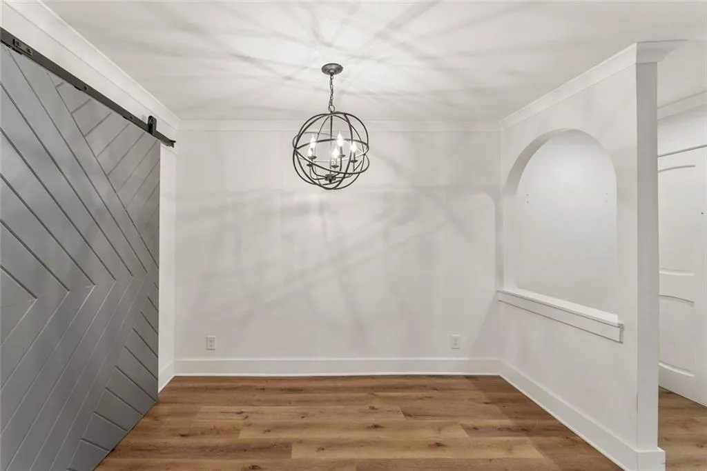 143 Amherst Place Nw, Atlanta, Georgia 30327, 2 Bedrooms Bedrooms, ,2 BathroomsBathrooms,Residential,For Sale,143 Amherst Place Nw,7670686