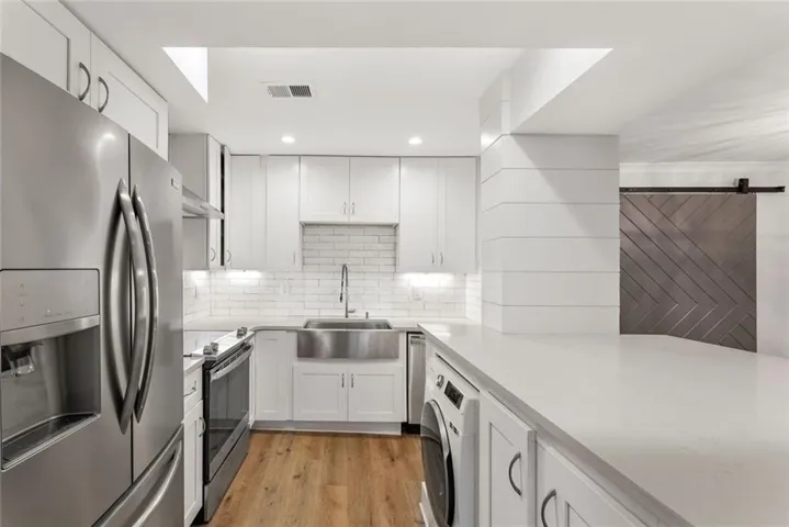 143 Amherst Place Nw, Atlanta, Georgia 30327