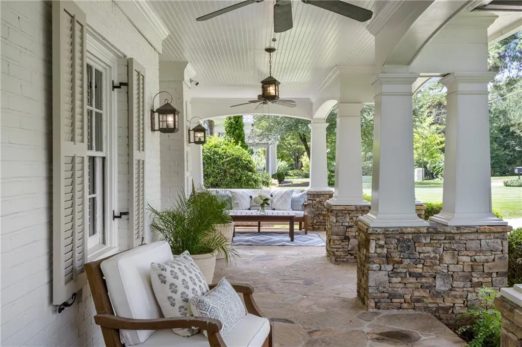 3107 Peachtree Drive Ne, Atlanta, Georgia 30305, 5 Bedrooms Bedrooms, ,5 BathroomsBathrooms,Residential,For Sale,3107 Peachtree Drive Ne,7632685