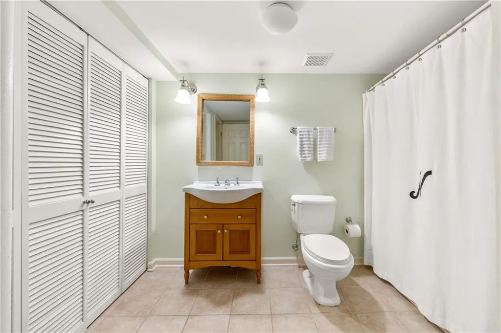 3107 Peachtree Drive Ne, Atlanta, Georgia 30305, 5 Bedrooms Bedrooms, ,5 BathroomsBathrooms,Residential,For Sale,3107 Peachtree Drive Ne,7632685