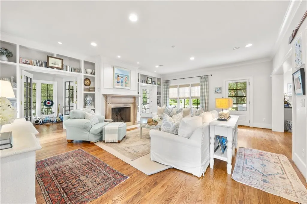 3107 Peachtree Drive Ne, Atlanta, Georgia 30305, 5 Bedrooms Bedrooms, ,5 BathroomsBathrooms,Residential,For Sale,3107 Peachtree Drive Ne,7632685