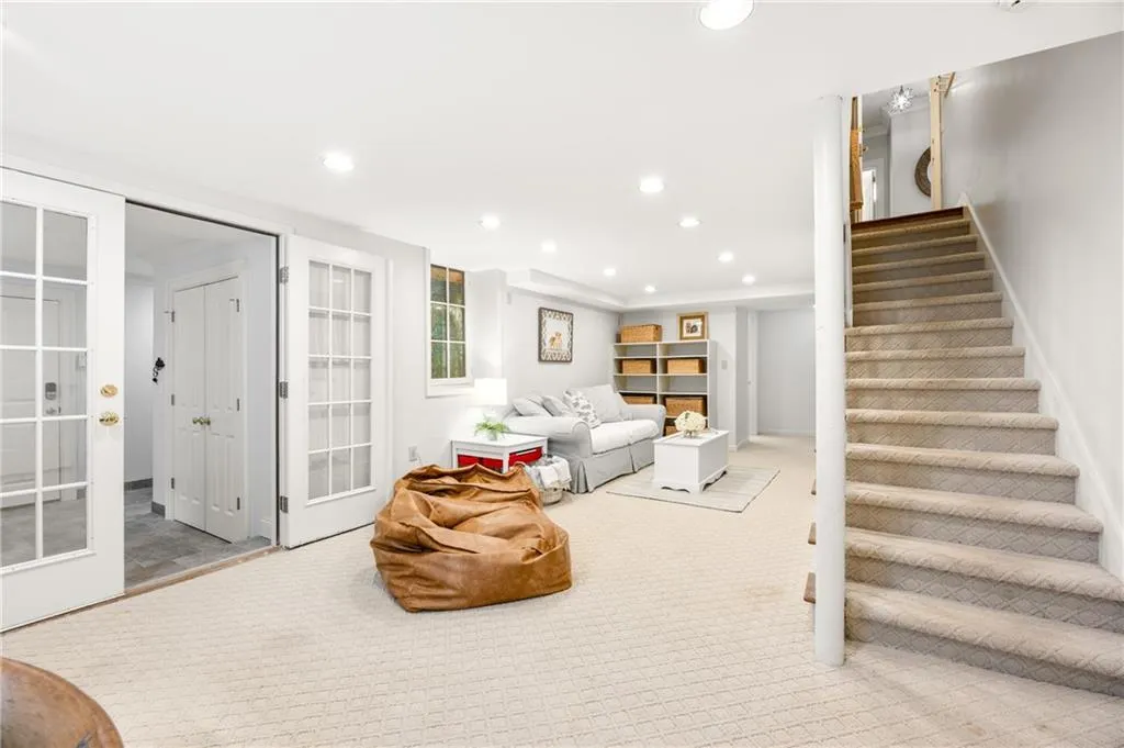 3107 Peachtree Drive Ne, Atlanta, Georgia 30305, 5 Bedrooms Bedrooms, ,5 BathroomsBathrooms,Residential,For Sale,3107 Peachtree Drive Ne,7632685