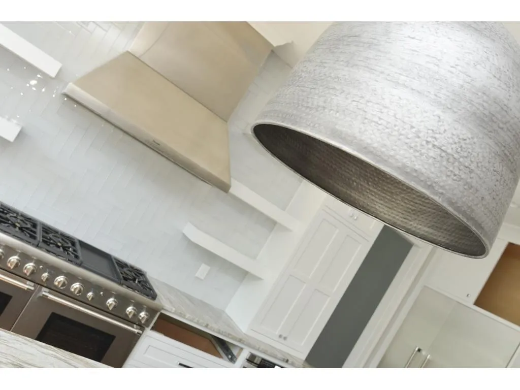 4675 Mystic Drive, Atlanta, Georgia 30342, 6 Bedrooms Bedrooms, ,5 BathroomsBathrooms,Residential,Sold,4675 Mystic Drive,5771855