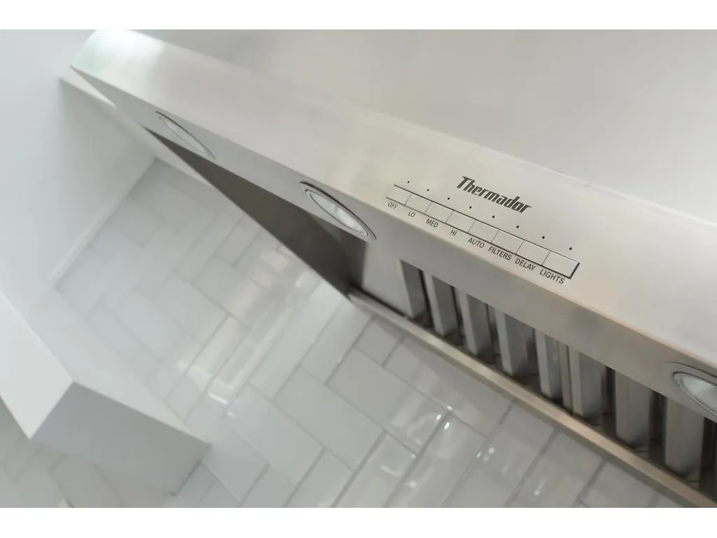 4675 Mystic Drive, Atlanta, Georgia 30342, 6 Bedrooms Bedrooms, ,5 BathroomsBathrooms,Residential,Sold,4675 Mystic Drive,5771855