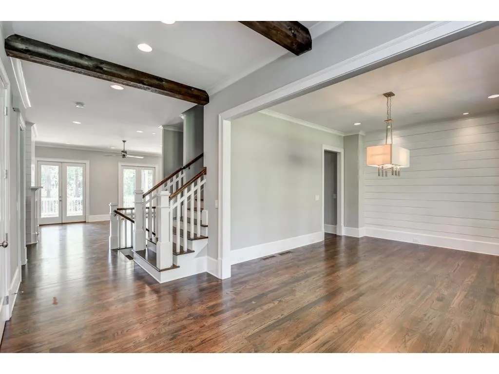 4675 Mystic Drive, Atlanta, Georgia 30342, 6 Bedrooms Bedrooms, ,5 BathroomsBathrooms,Residential,Sold,4675 Mystic Drive,5771855
