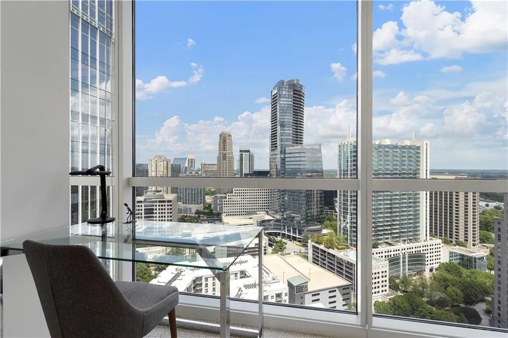 3325 Piedmont Road Ne Unit 2501, Atlanta, Georgia 30305, 3 Bedrooms Bedrooms, ,2 BathroomsBathrooms,Residential,For Sale,3325 Piedmont Road Ne Unit 2501,7620474