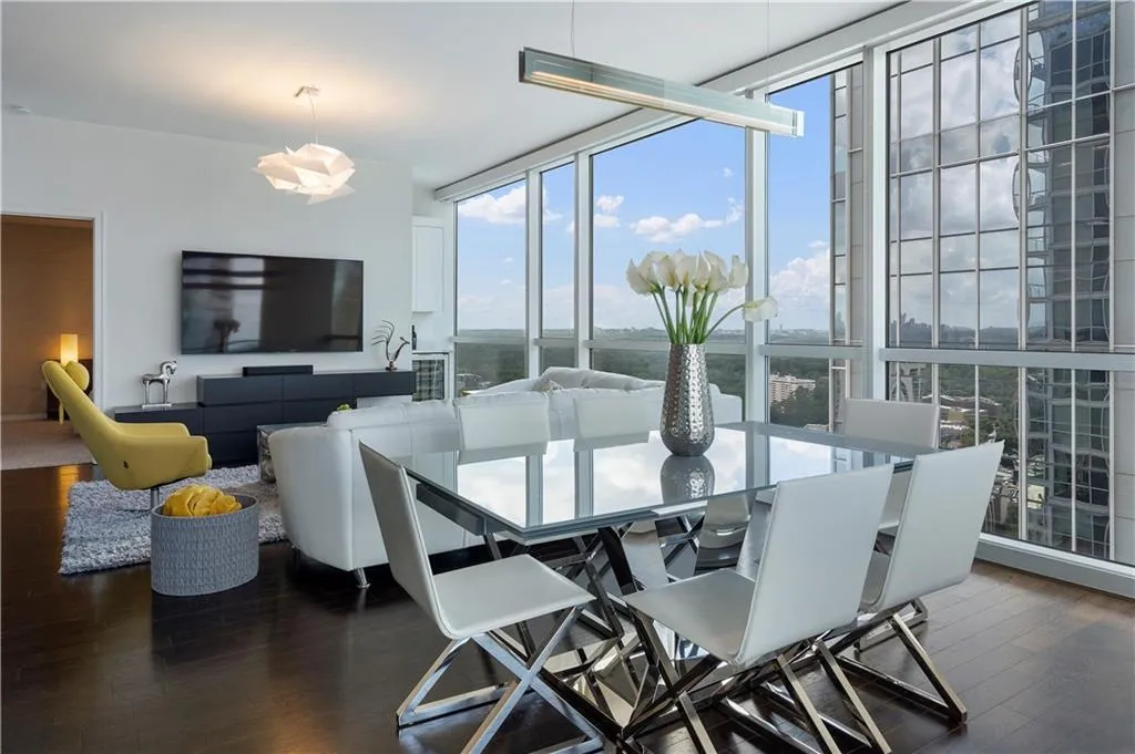 3325 Piedmont Road Ne Unit 2501, Atlanta, Georgia 30305, 3 Bedrooms Bedrooms, ,2 BathroomsBathrooms,Residential,For Sale,3325 Piedmont Road Ne Unit 2501,7620474
