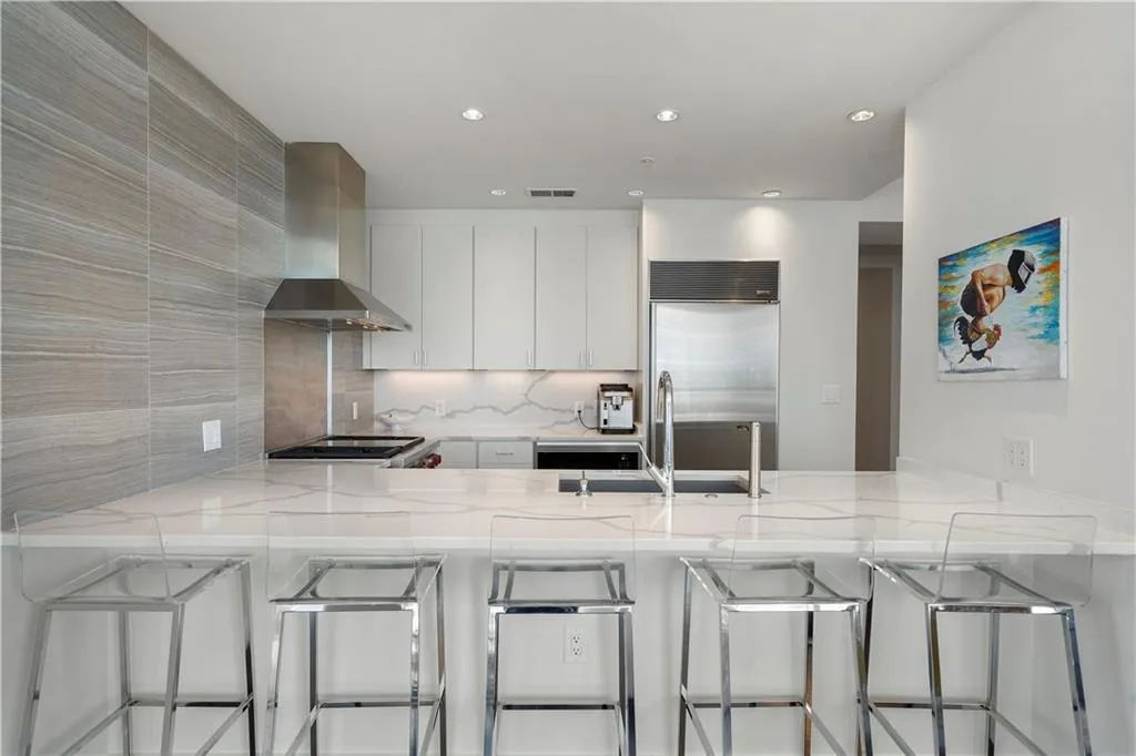 3325 Piedmont Road Ne Unit 2501, Atlanta, Georgia 30305, 3 Bedrooms Bedrooms, ,2 BathroomsBathrooms,Residential,For Sale,3325 Piedmont Road Ne Unit 2501,7620474