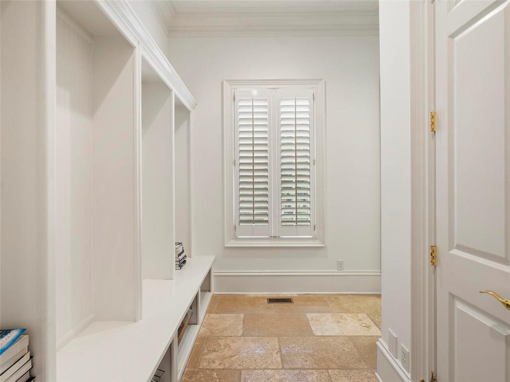 520 Old Cobblestone Drive, Sandy Springs, Georgia 30350, 7 Bedrooms Bedrooms, ,7 BathroomsBathrooms,Residential,Sold,520 Old Cobblestone Drive,7246630