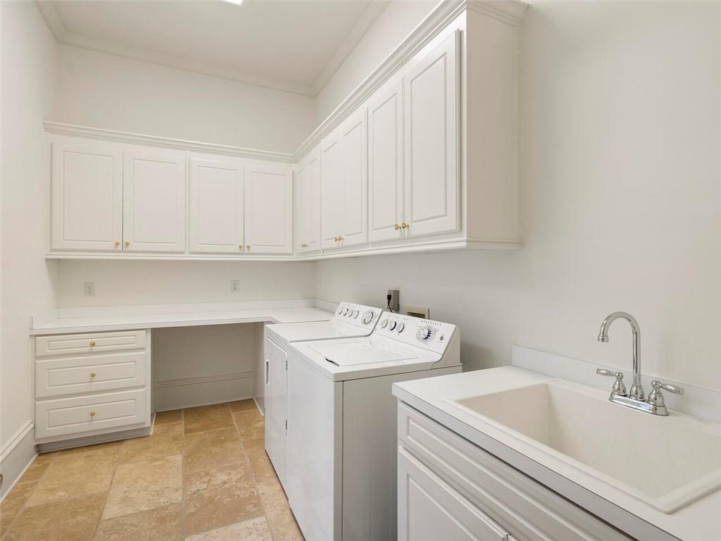 520 Old Cobblestone Drive, Sandy Springs, Georgia 30350, 7 Bedrooms Bedrooms, ,7 BathroomsBathrooms,Residential,Sold,520 Old Cobblestone Drive,7246630
